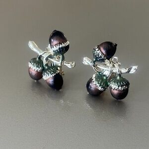 Vintage Clip On Earrings